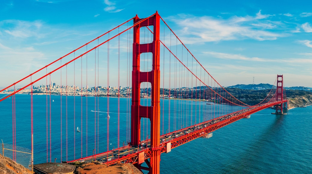 Golden Gate Bridge panorama, San Francisco California