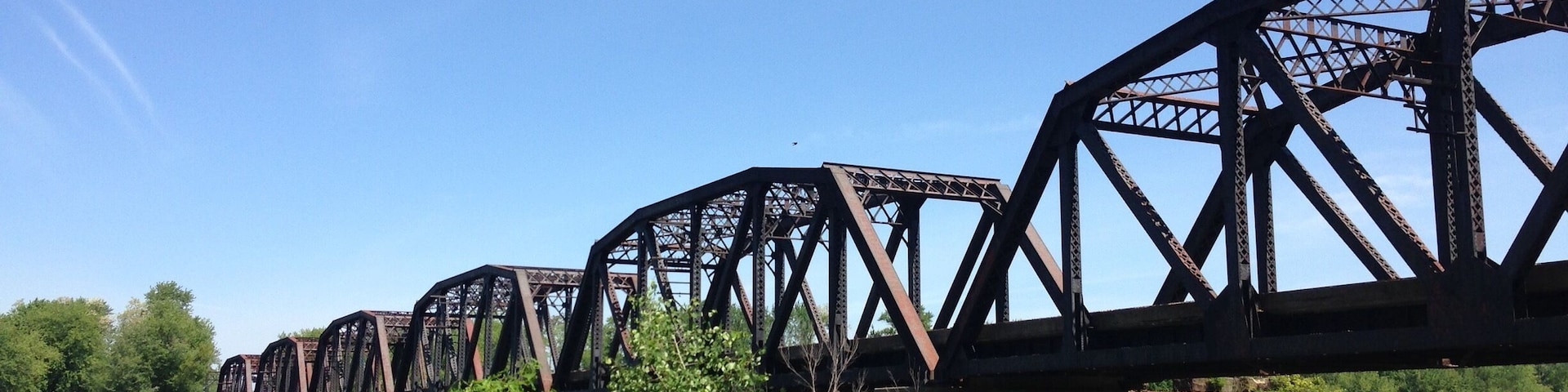 Old railroad runs through Shikellamy State Park