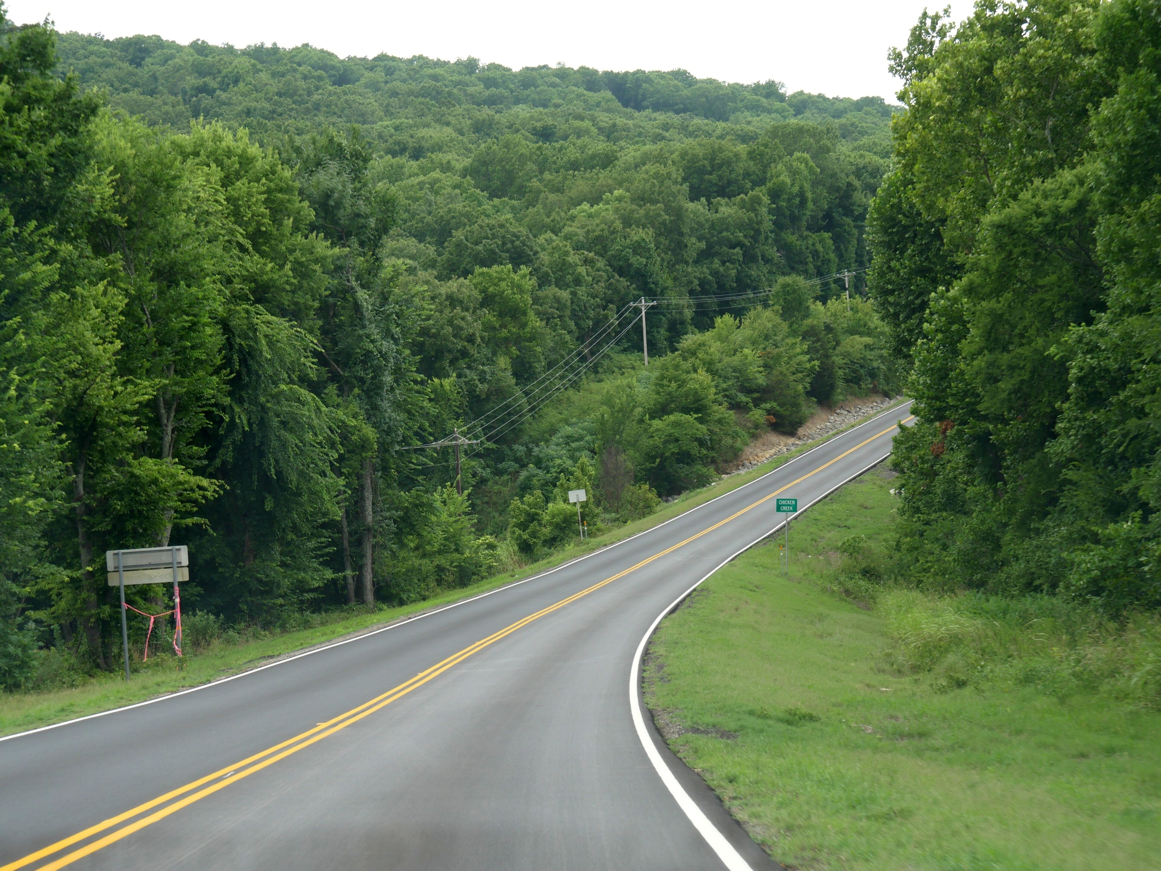 Paved road to Chicken Creek close to Tenkiller, Oklahoma