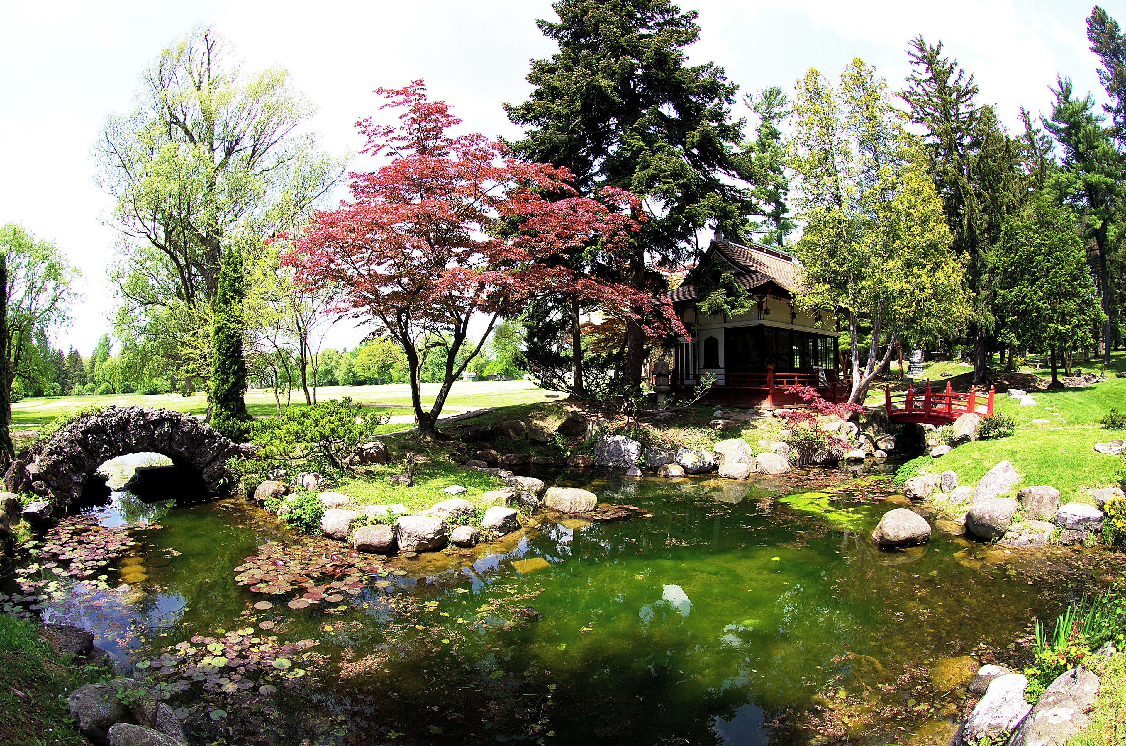 In addition to a beautiful Queen Anne design mansion Sonnenberg jis home to several gardens which icludes a Japanese garden with teahouse.  The mansion and gardens are open for tour. #OnTheRoad