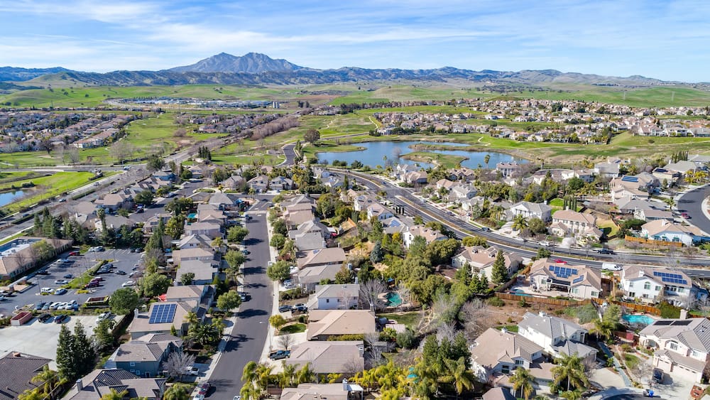 Aerial photo of a community in Brentwood, California