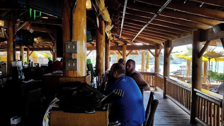 Charming, beautiful outdoor patio overlooking a cove on the Colorado River. Great place to share a cocktail bucket with friends. We want to come back here and stay in the cute cabins with friends. Food is yummy, too!
#cocktails #California #ColoradoRvier #Pirate #food #outdoors #marina