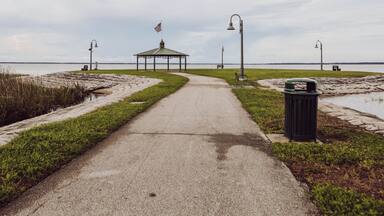 Lakefront park in St. cloud Florida