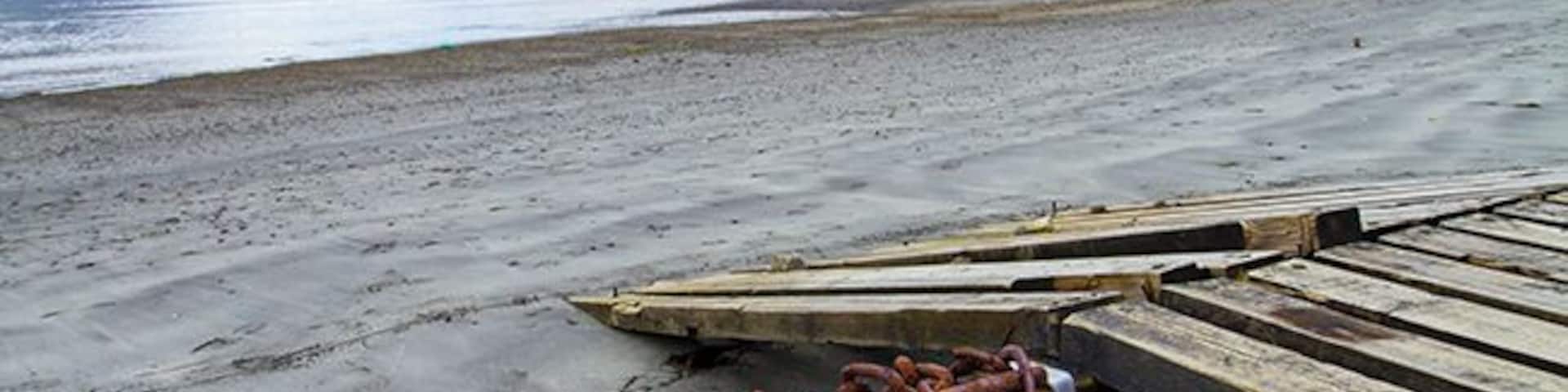 From the beach in Fuglafjørdur.
Read more about the Faroe Islands on: http://www.travelwithallsenses.com/faroe-islands-treat-for-all-senses/