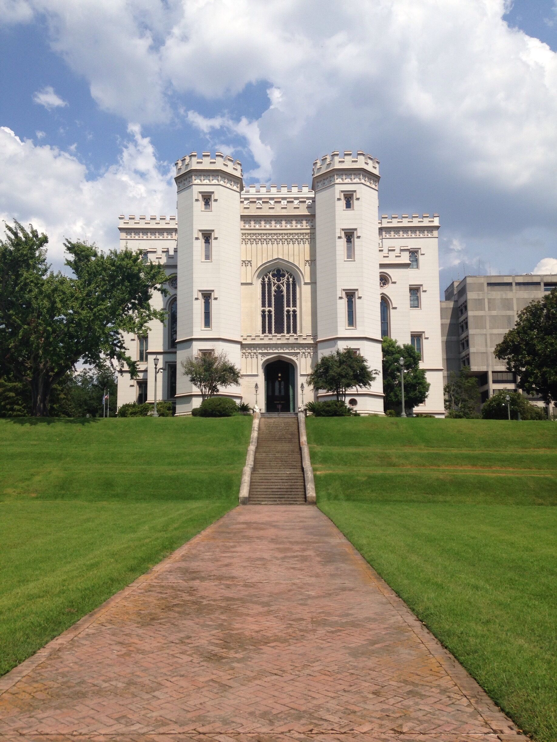 Beautiful building and a great museum! #discoveringbatonrouge