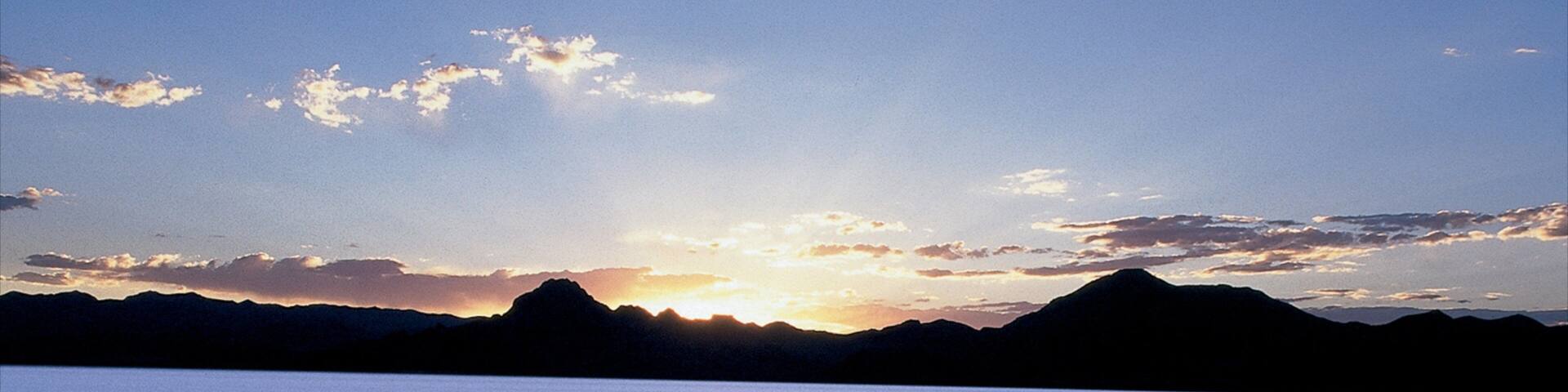 Wendover which includes landscape views, mountains and a sunset