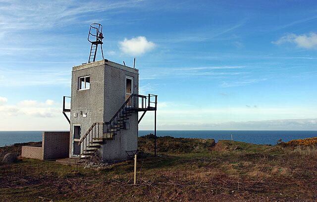 Cronk y Cliwe. An abandoned lookout post on top of the hill.