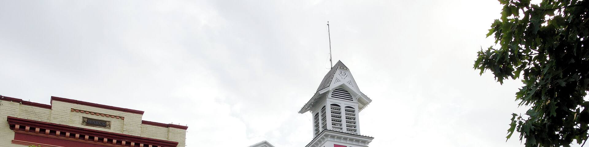 By worlds stanards this town is almost brand new. But when you look at the year placards on these building this town has seen a lot of American history. #OnTheRoad