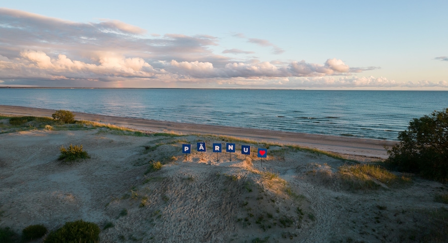 Viewpoint with Pärnu sign.