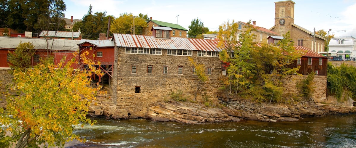 Olympic Trail which includes a river or creek and heritage elements