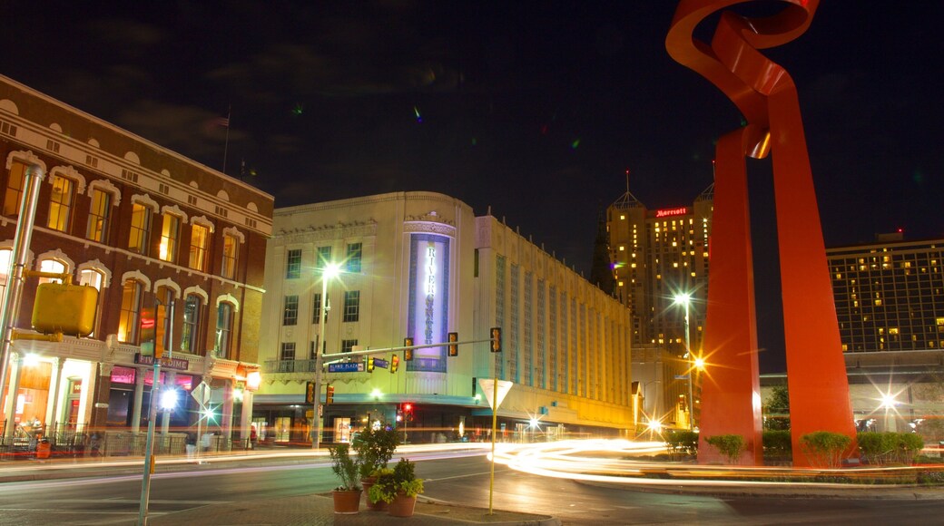 San Antonio montrant scĂšnes de nuit et ville