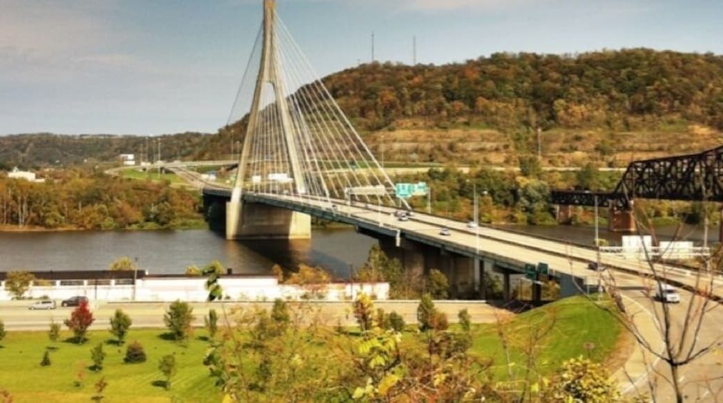 This photo was taken in the parking lot of Studio 909 which overlooks the Veterans Memorial Bridge in Steubenville, Ohio. See Wikipedia for more information about the bridge.
http://en.m.wikipedia.org/wiki/Veterans_Memorial_Bridge_(Steubenville,_Ohio)