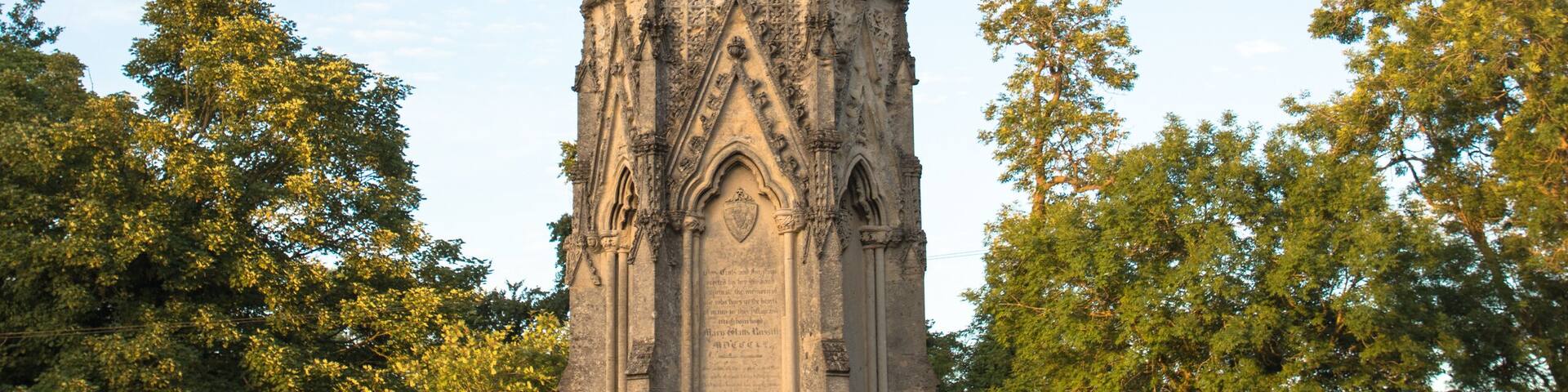 Ilam cross, Ilam Village, Peak District National Park, Derbyshire, UK