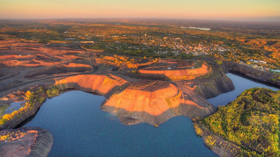 Eveleth is a small mining Community in northern Minnesota by Virginia