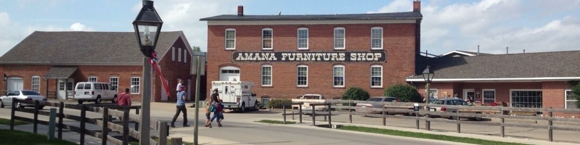 This place is a must visit, incredible furniture store full of handcrafted furnishings: beds, chairs, desks, dining tables, grandfather clocks, and cuckoo clocks. Includes a viewing room of the workshops.