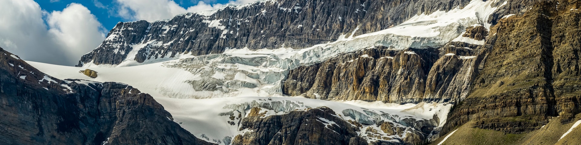 Crowfoot Glacier, Icefield Parkway; Improvement District No. 9, Alberta, Canada