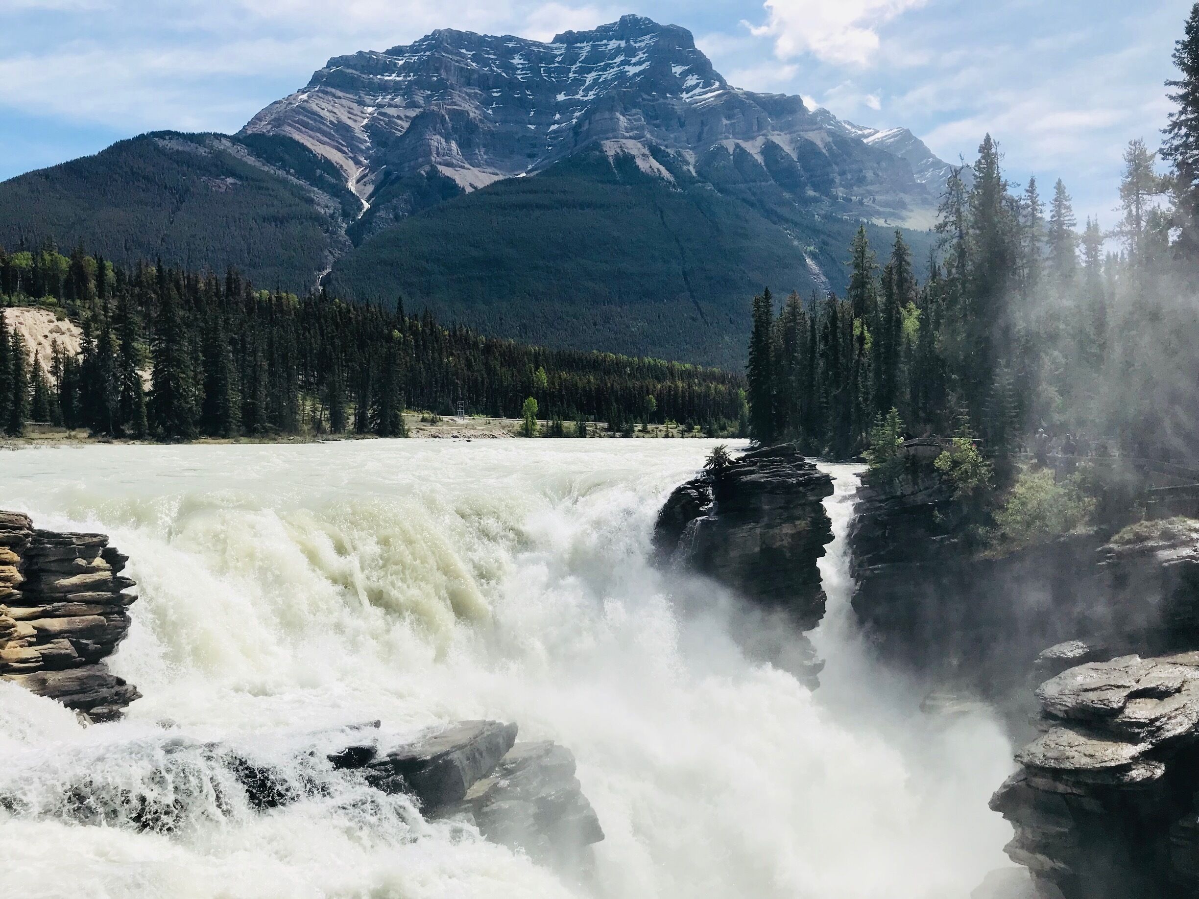 with our camper through Canada. One highlight were the Athabasca Falls.