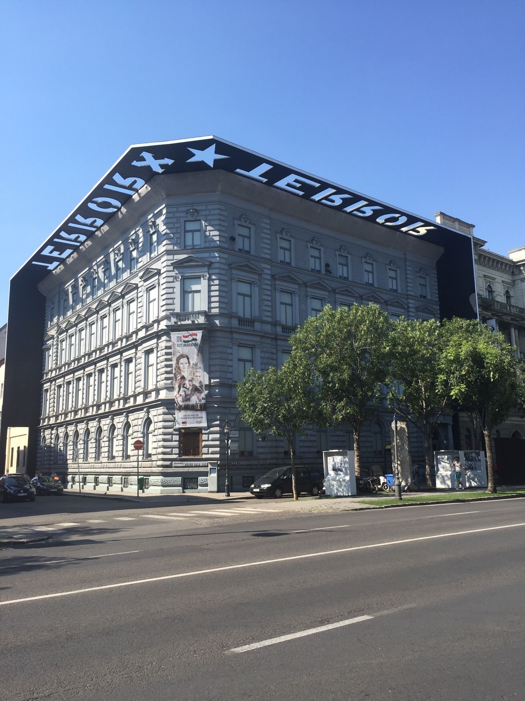 House of Terror

Museum and memorial exhibiting items related to the fascist and communist regimes in 20th-century Hungary. Victims were actually detained, tortured and / or killed in this building.

#andrassystreet #museum #fascism #communism #terrahaz #houseofterror #hungary #budapest #europe