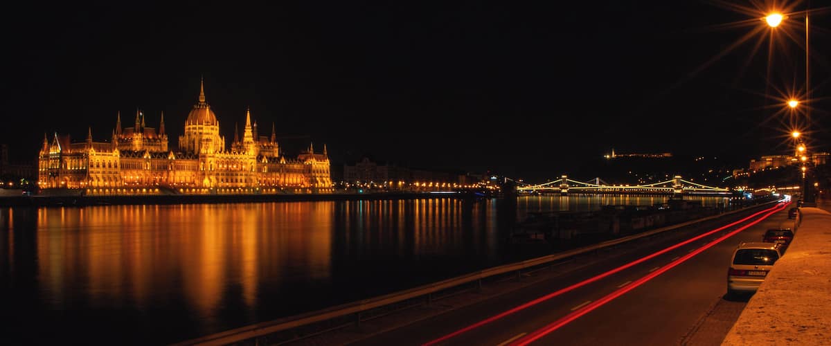 The opposite bank of Danube offers the best night time view of the magnificent Hungarian Parliament, with iconic Chain Bridge and Fisherman's Bastion in the backdrop!