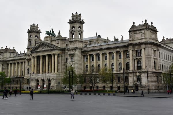 It was founded as the Ethnographic Department of the Hungarian National Museum in 1872. Its first director was John Xantus de Vesey. It formally split from the National Museum in 1947 but moved to its building in Kossuth Square, opposite the Parliament building, only in 1973. The grand building in which the Museum of Ethnography is now housed was originally built by Alajos Hauszmann for the Ministry of Justice.