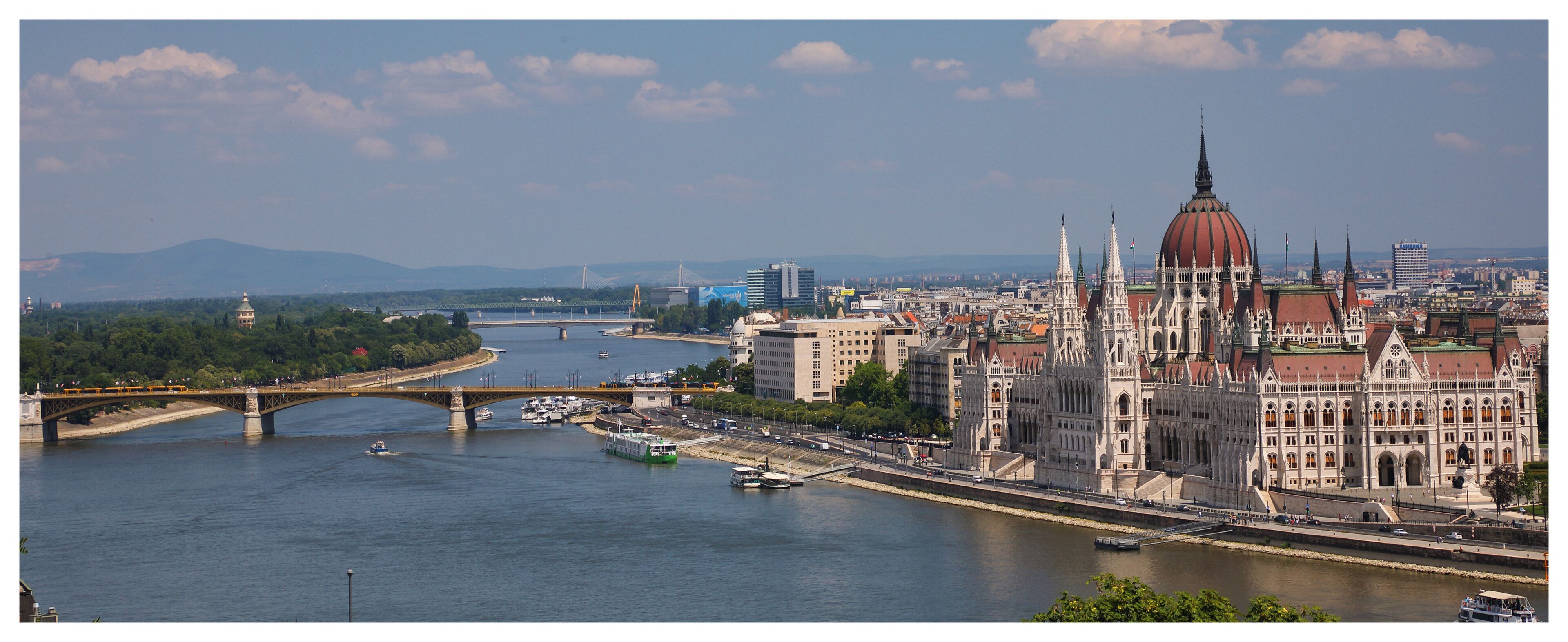 The view frrom the bridge offers a high vantage over the parliament #aboveitall
