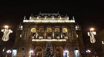 Located on a World Heritage avenue in Budapest. It was designed in 1884.
-2017
