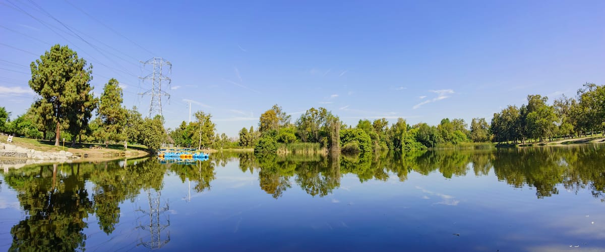 Beautiful reflection at Whittier Narrows Recreation