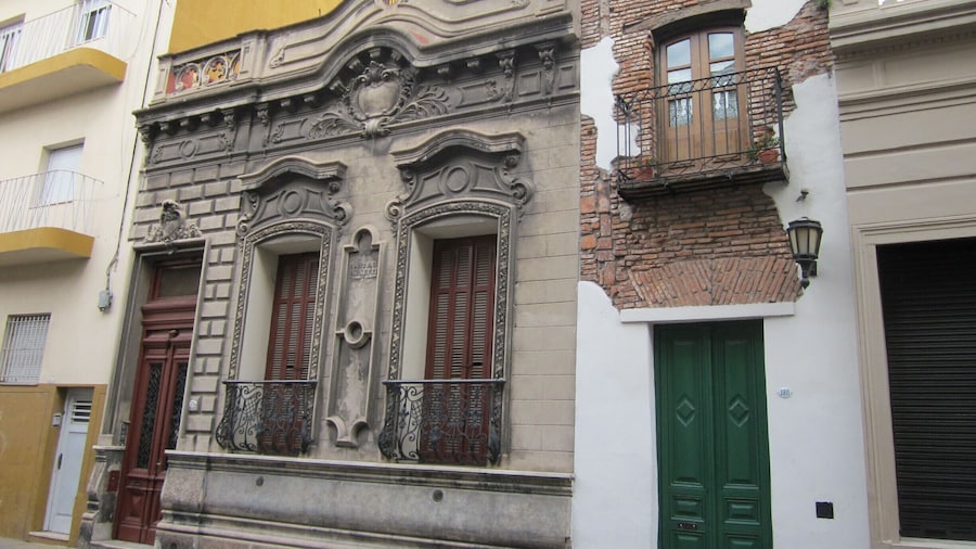 Located in San Telmo, Casa Minima is known as the narrowest house in Buenos Aires, at 2.5 meters wide.