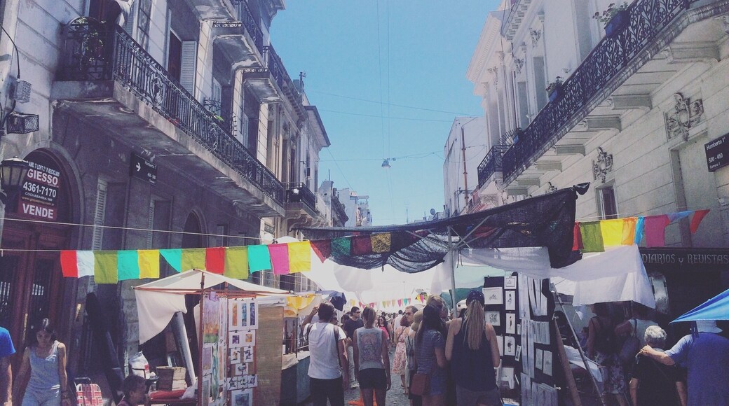 Sunday's are the best days to visit Plaza Dorrego for the famous feria de San Telmo