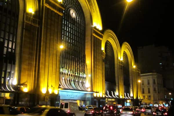 Mercado Abasto is one of the largest shopping malls in Buenos Aires. (Side note: It was the only place in the world I've ever seen a kosher McDonald's, although I know they must exist elsewhere). ;)