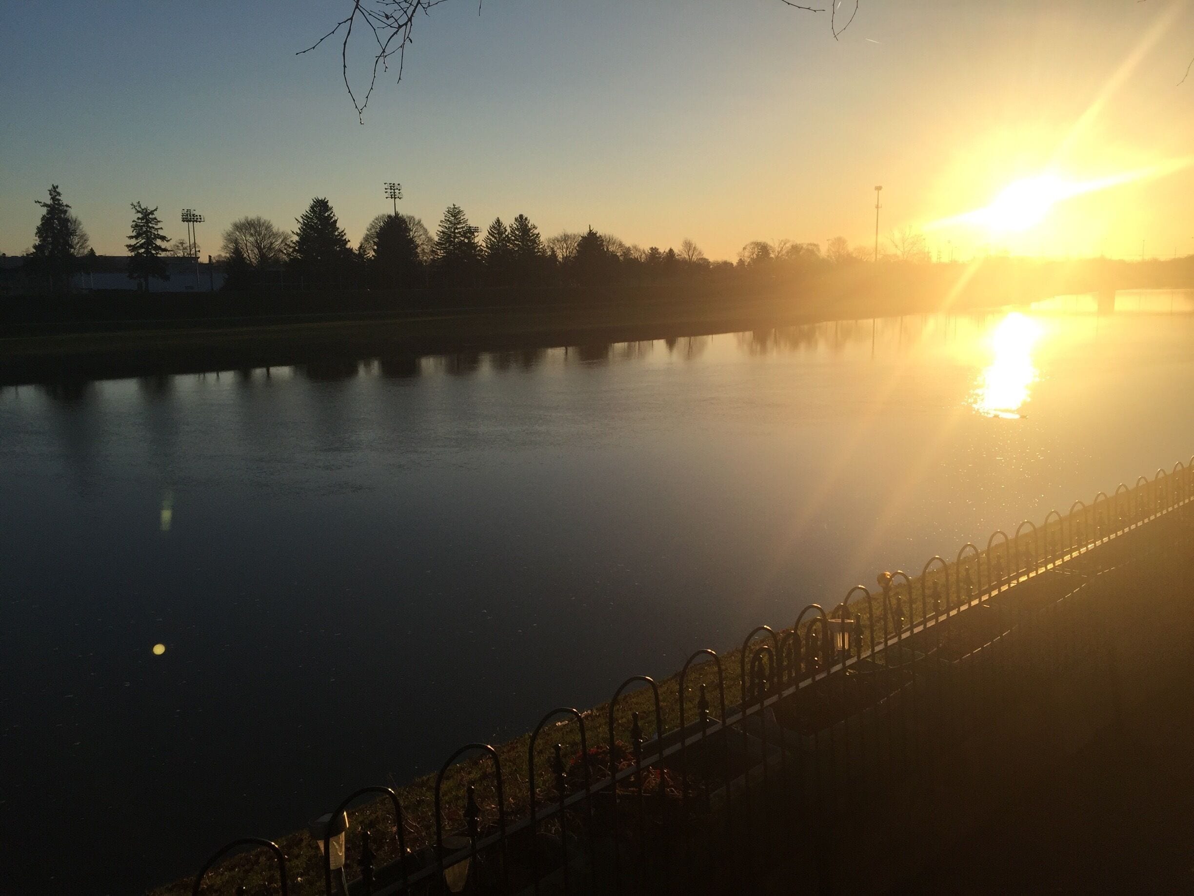 Love visiting my dad❤️Troy is small town USA. Great place to live and visit. Home😃