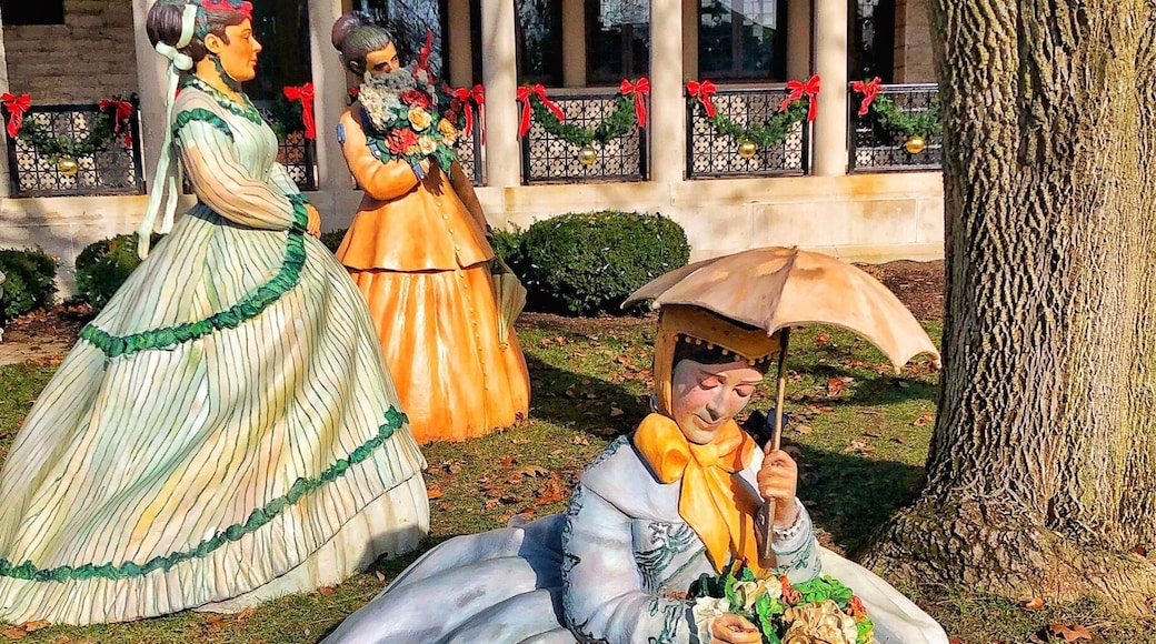 Statues by sculpture John Seward Johnson gracing the front lawn of our lovely Hayner Cultural Center in Troy, Ohio