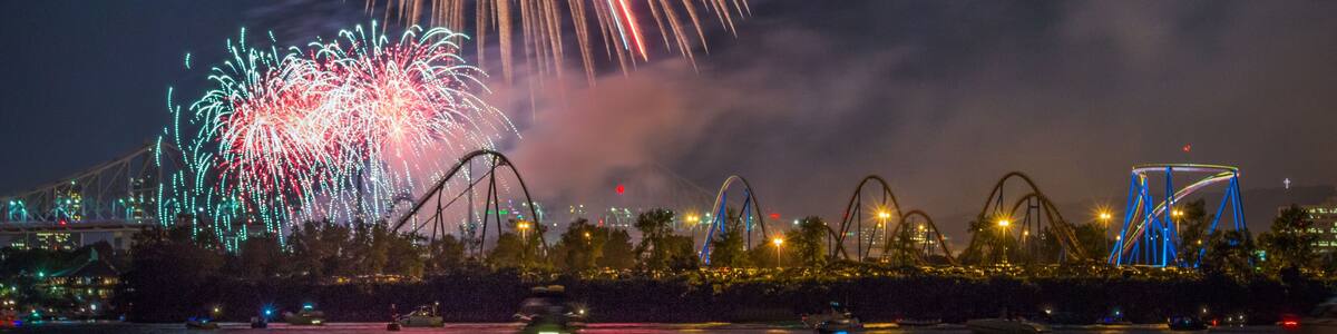 FIREWORKS OVER ST LAWRENCE RIVER