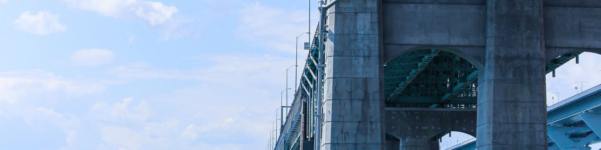 New and old Champlain bridge, Montreal, Quebec