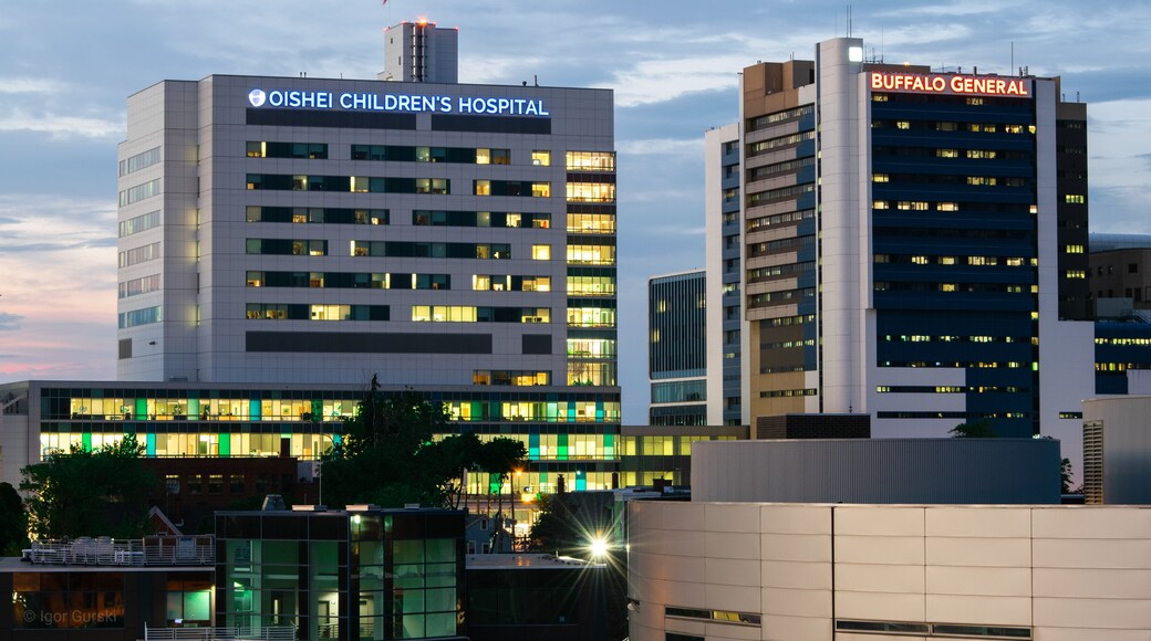 It was a stunning sunset. Photo took from the rooftop in my building.