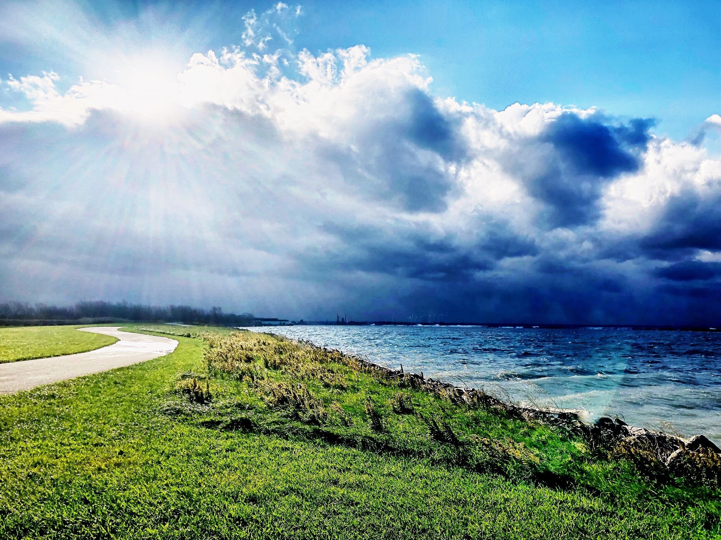 Sunshine and snow clouds. The Lake Effect Machine is waking up!