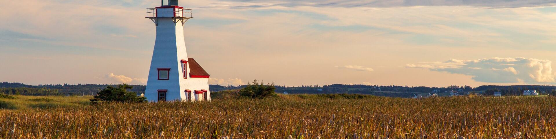 New London Lighthouse PEI dawn