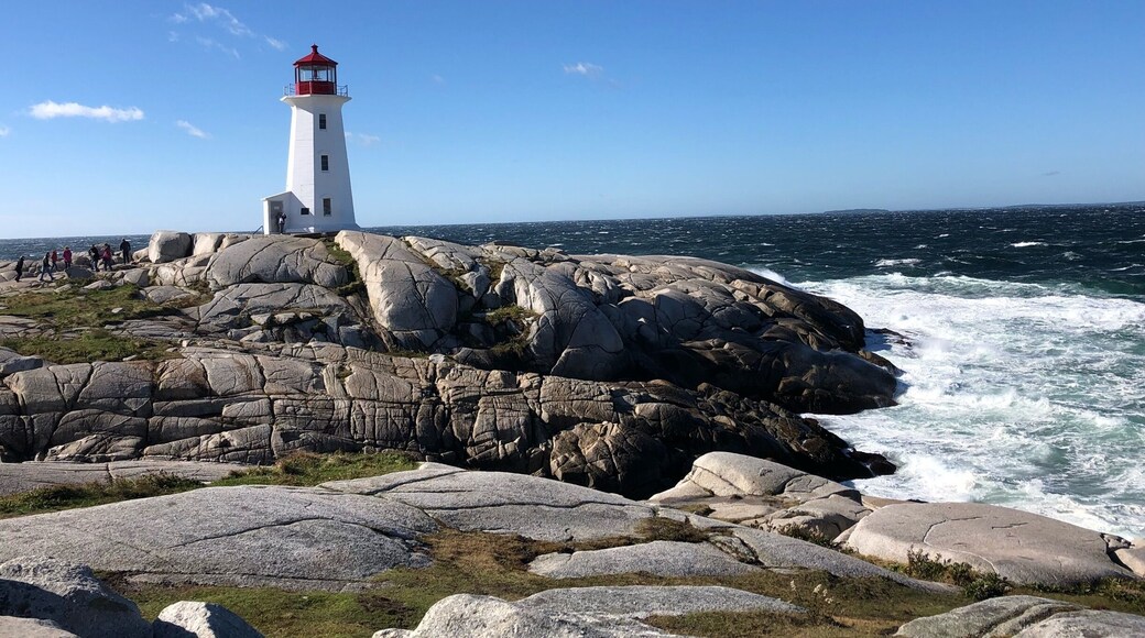 Absolutely breathtaking. Beautiful view of light house and waves.