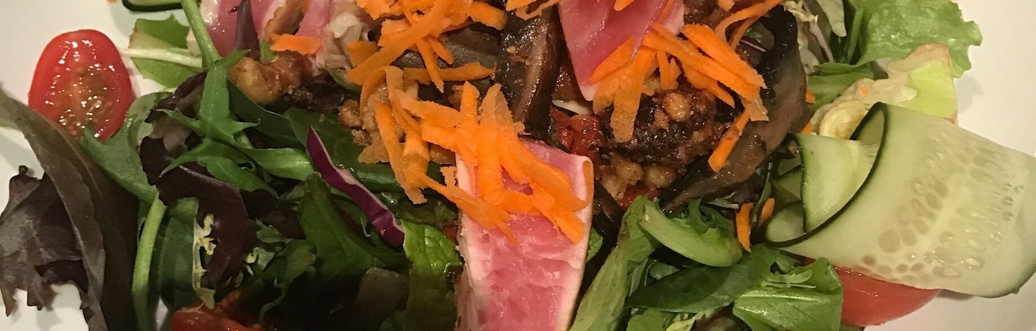 Ahi salad delicious