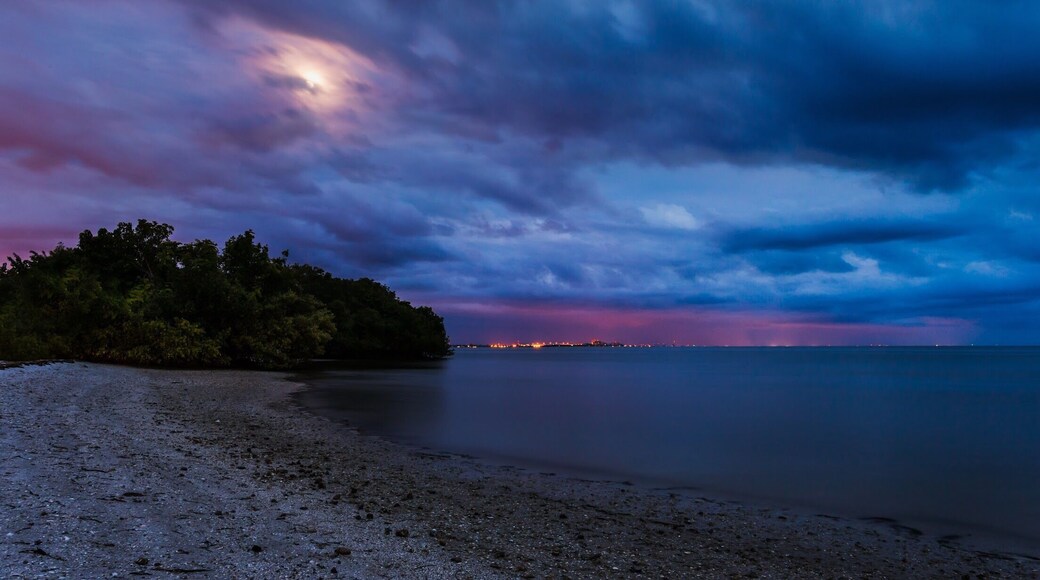 Cloudy moonlit night on the beach facing Fort Myers Beach. #beachtips #BVSblue