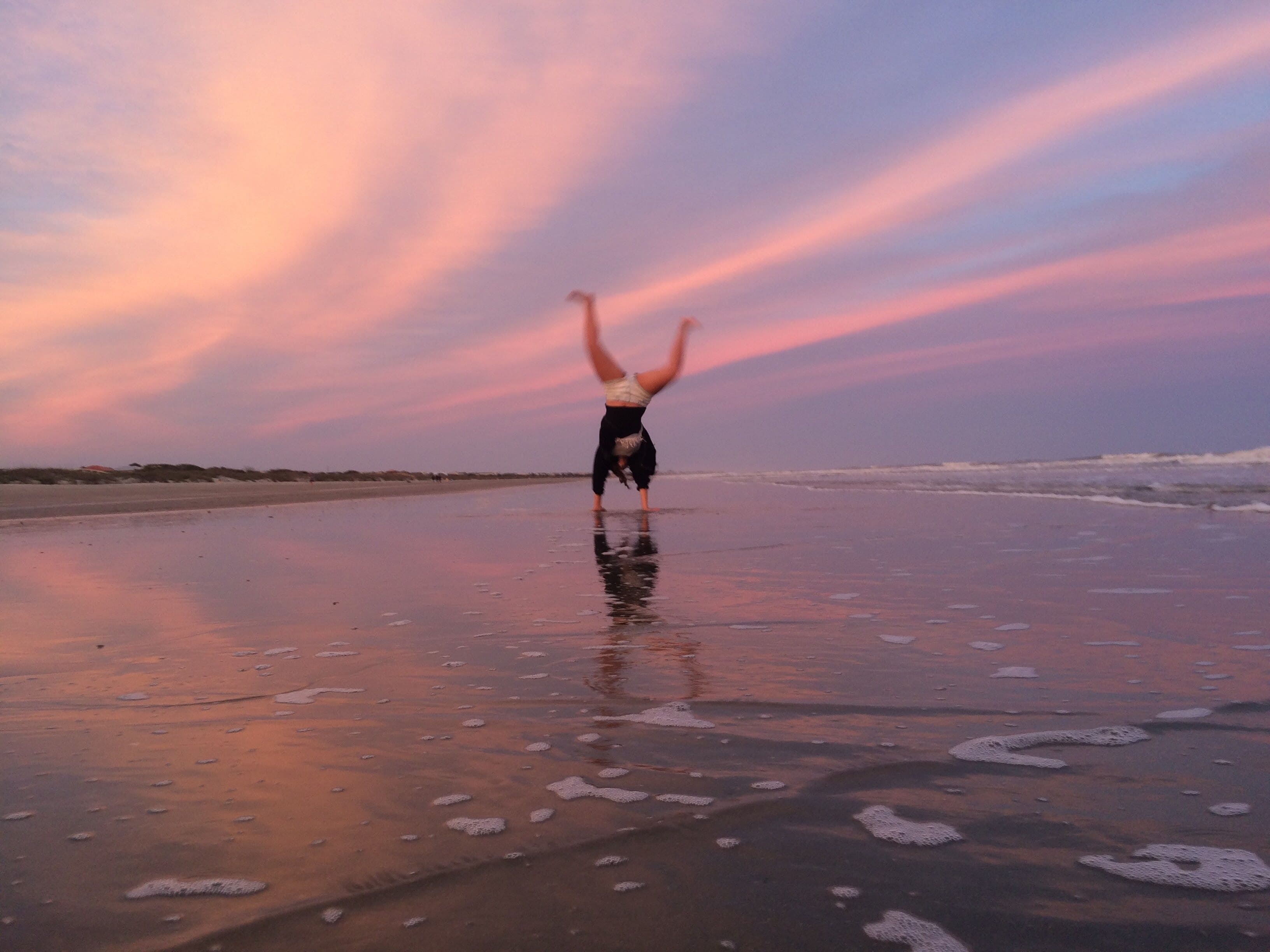 Cartwheels at sunset #Adventure