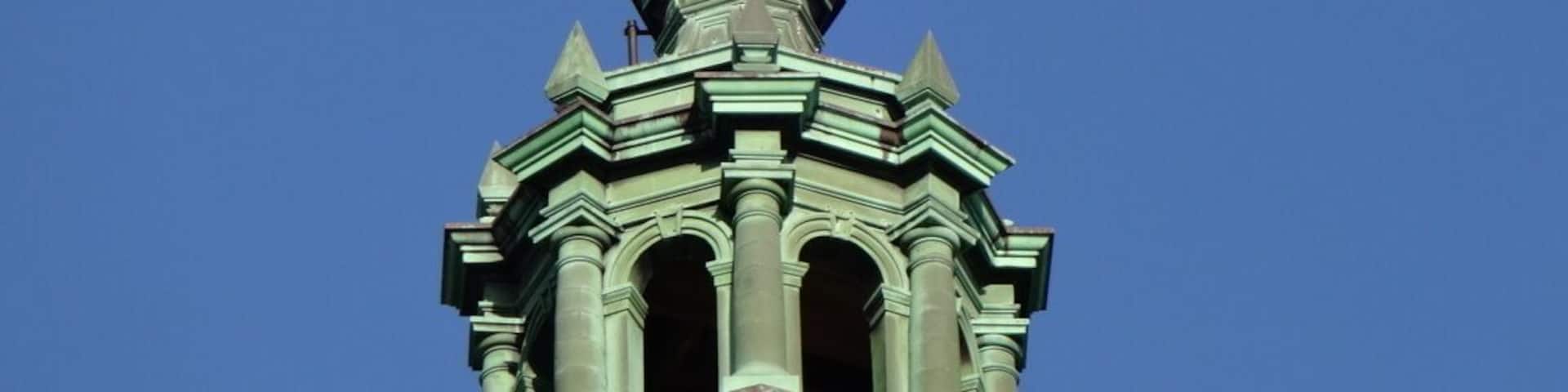 The Wyandot County courthouse and jail was constructed between 1897 and 1900 and dedicated in 1900. The courthouse is located 1000 feet east of the site of Fort Ferree, the main headquarters of General William Henry Harrison's army in the War of 1812. Many of the soldiers who died in battle are buried in the courthouse yard.