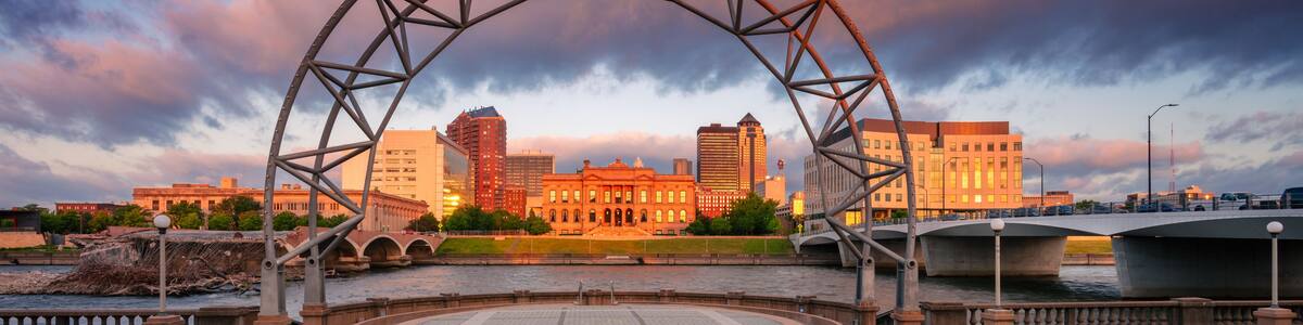 Des Moines, Iowa, USA. Cityscape image of Des Moines skyline, Iowa, USA at summer sunrise.