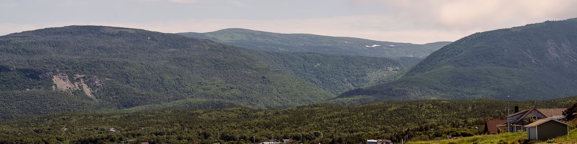 Mountains and the Sea