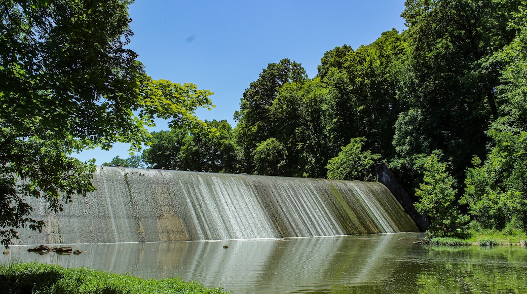 CANONSBURG LAKE Dam, Pennsylvania, from below
