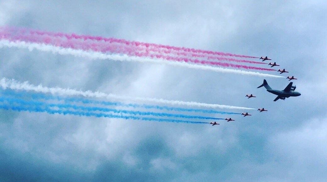 Red White & Blue - Farnborough Airshow is always worth going to! The next one is in 2018, and it occurs every other year! #RedArrows #BestofBritish #FarnboroughAirShow #Staycation #LifeAtExpedia