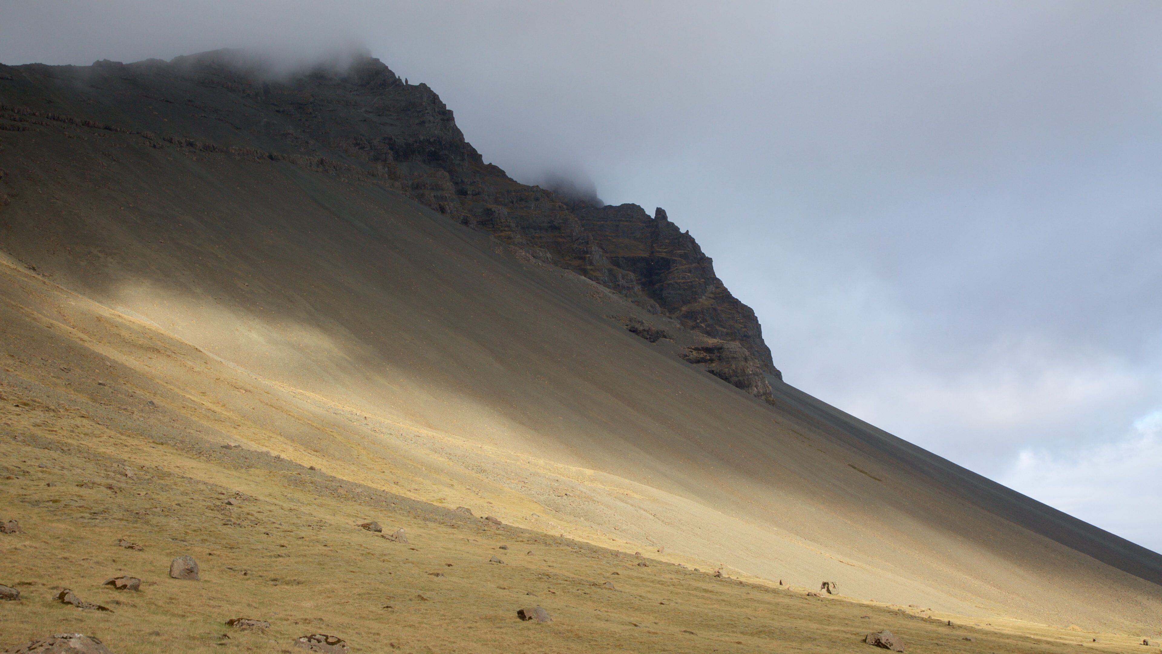 ヘプン 表示 静かな風景, 山々 と 海岸線の眺め