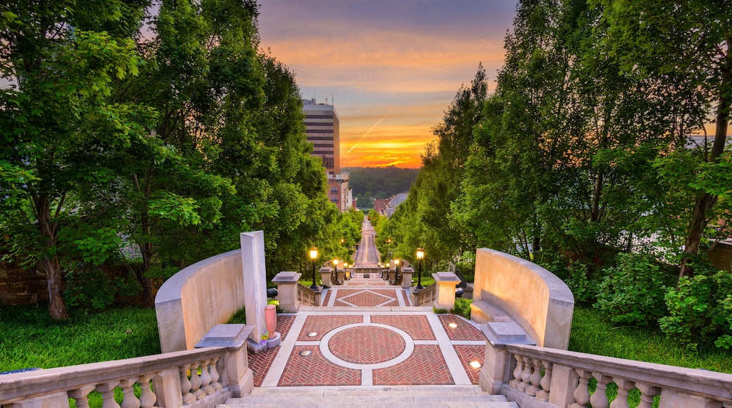 Lynchburg, Virginia, USA at Monument Terrace.