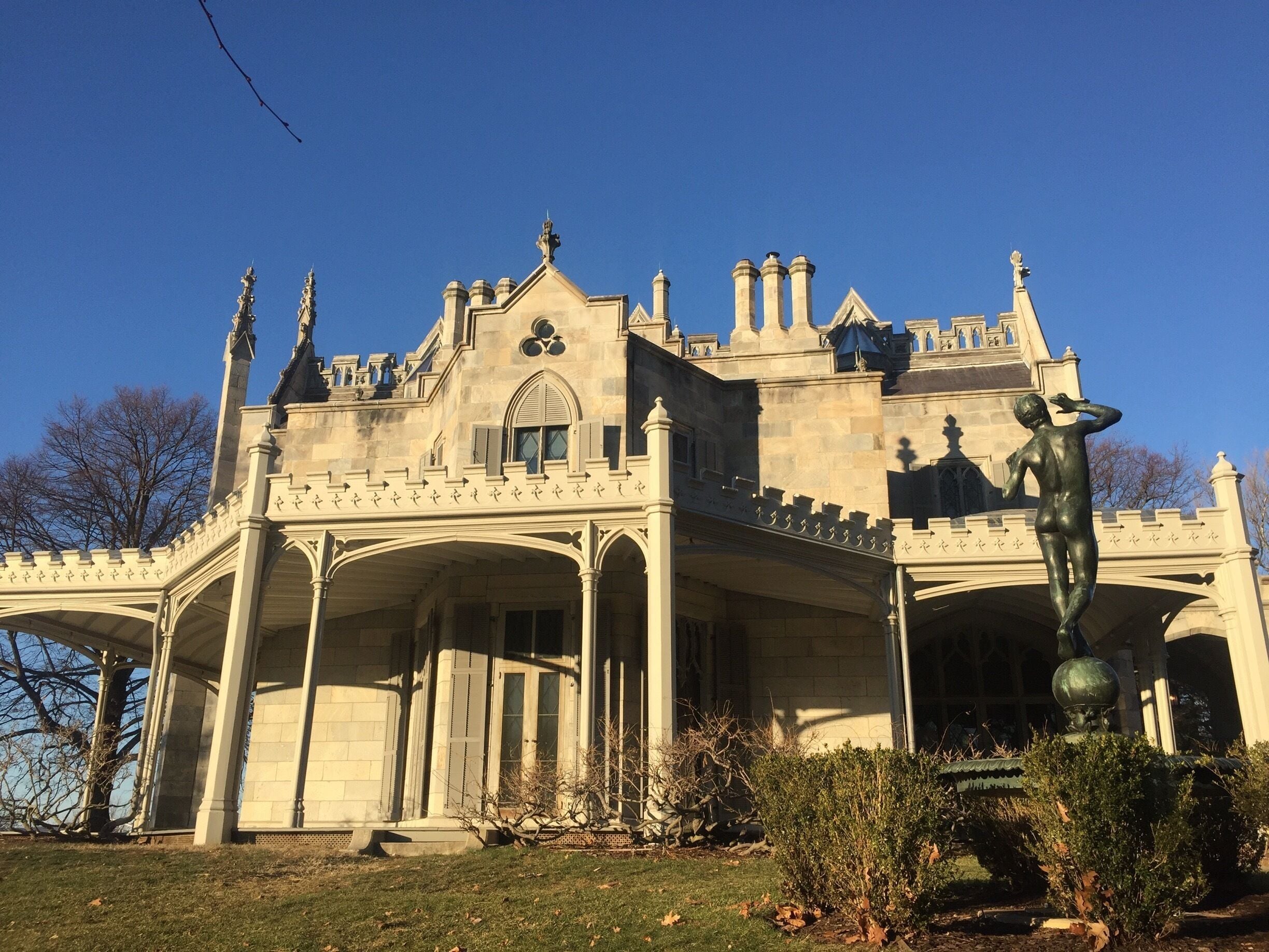 Easy access from metro north, sits right on Hudson River, awesome place.