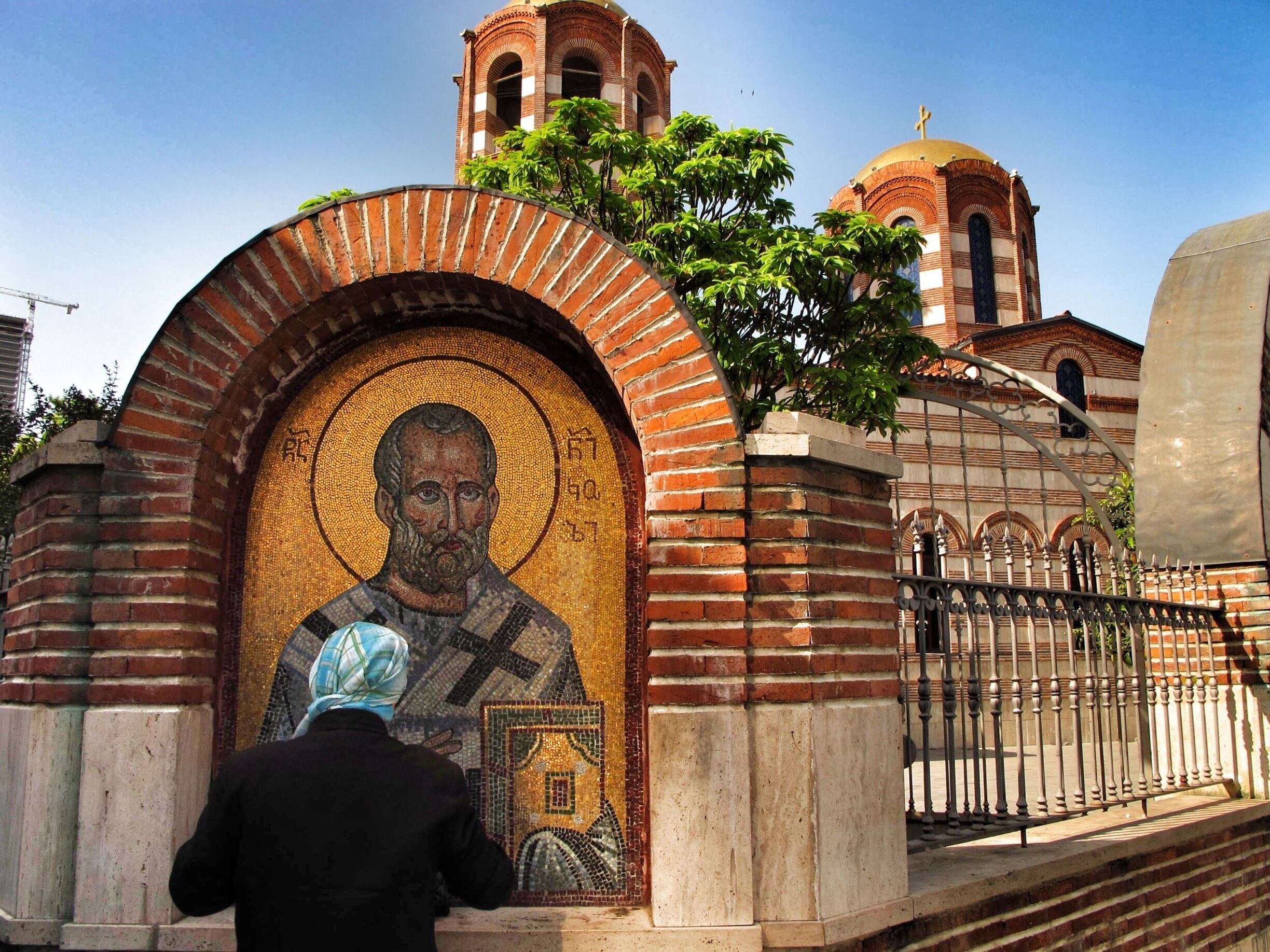 Inside the church is very attractive